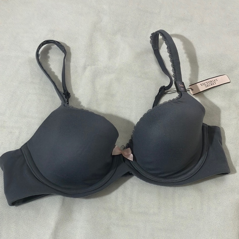 34B Victoria's Secret Gray Bra